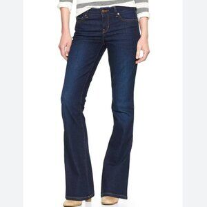 Women's Gap 1969 Dark Wash Curvy Boot Jeans. Petite size:31p
